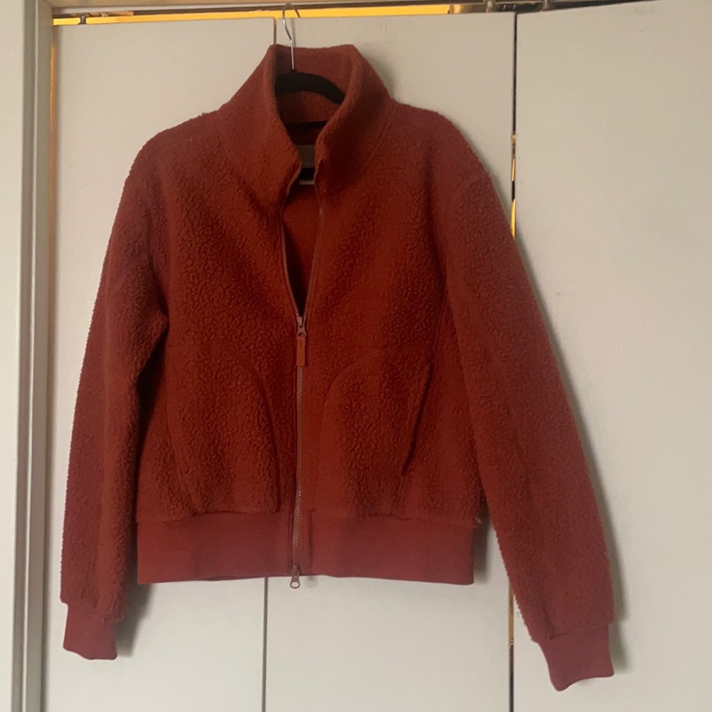 Everlane ReNew Teddy Bomber Fleece